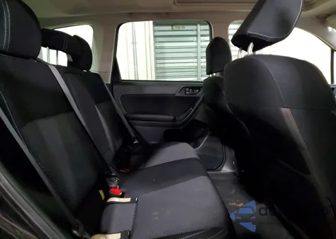 2018 Subaru Forester 2.5I Premium из США, поврежденный, VIN JF2SJAGC2JH547271